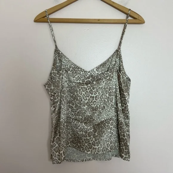 Rails Beige Paola Cheetah Print Satin Luxe Camisole Blouse Top Size Medium - Picture 3 of 5